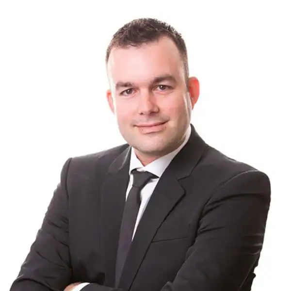 Adv. Erez Sapir